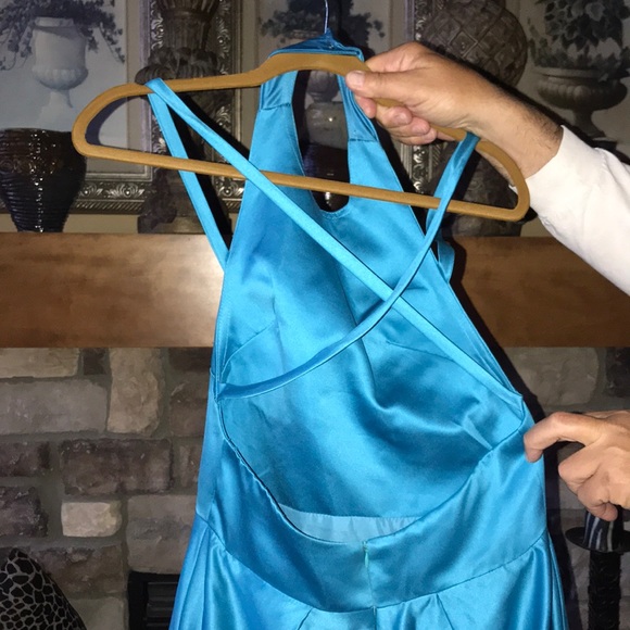 Copy-cat taylor swift formal dress - Picture 6 of 8